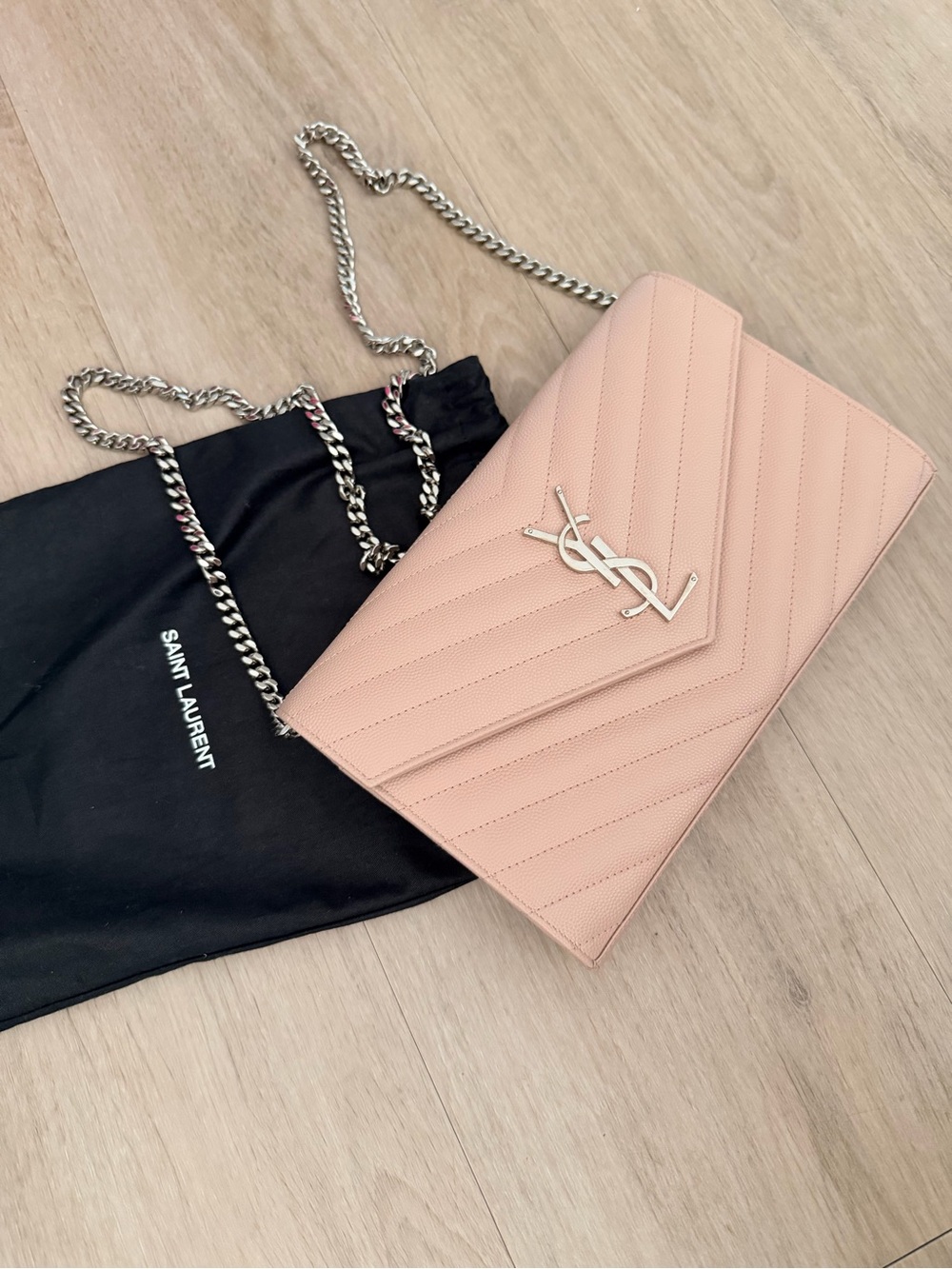 LIKE NEW YSL Saint Laurent monogram chain wallet blush pink - Picture 2 of 8